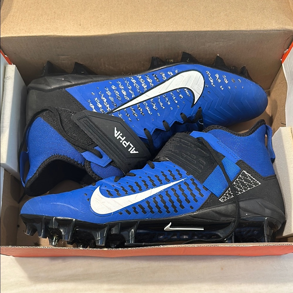 Nike Alpha Menace Pro 3 Men's Football Cleats